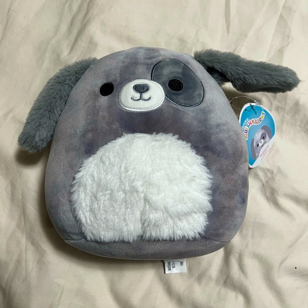 8" Gustavus dog Squishmallow